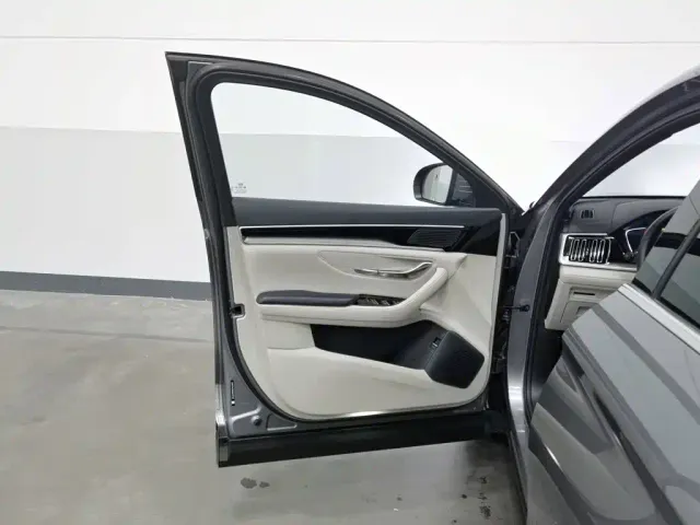 BYD Song PLUS — Фото автомобиля 8