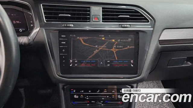 Volkswagen Tiguan — Фото автомобиля 18