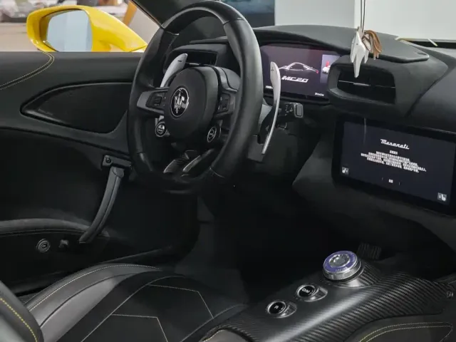 Maserati MC20 — Фото автомобиля 12