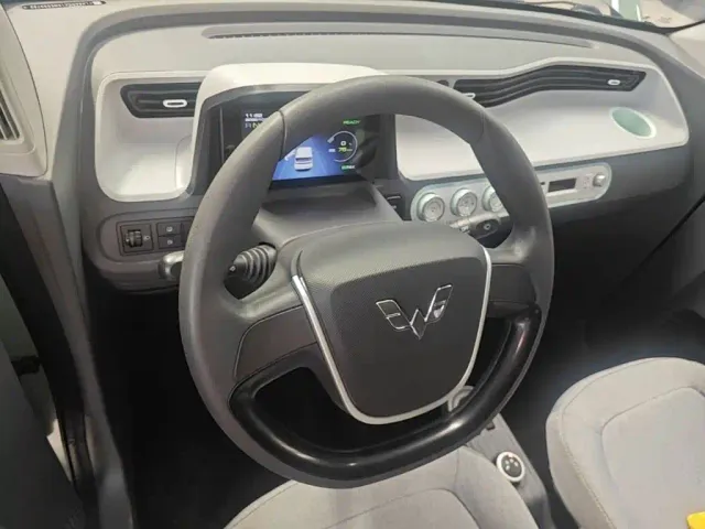 Wuling Hongguang Mini EV — Фото автомобиля 9