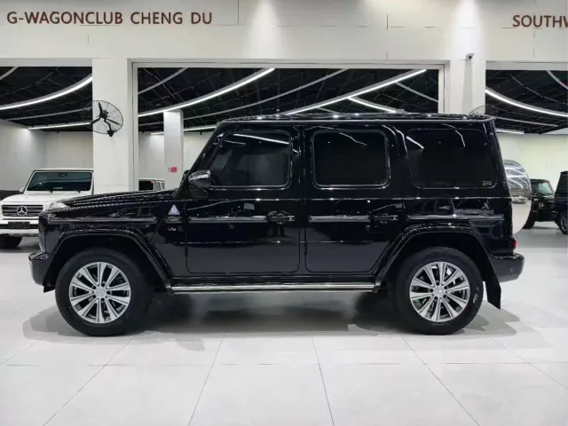 Mercedes-Benz G-Class — Фото автомобиля 4