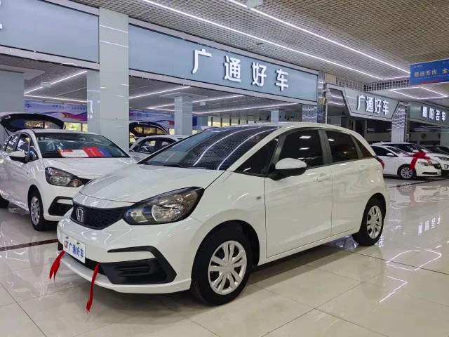 Honda Fit — Фото автомобиля 2