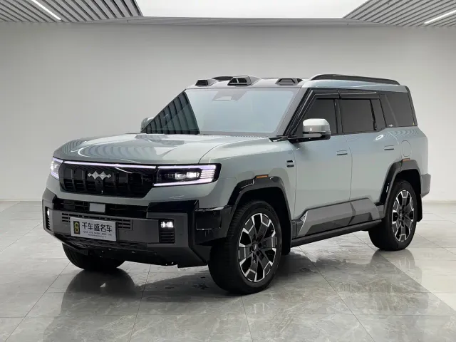 Фотография автомобиля — BYD FangChengBao Leopard 8