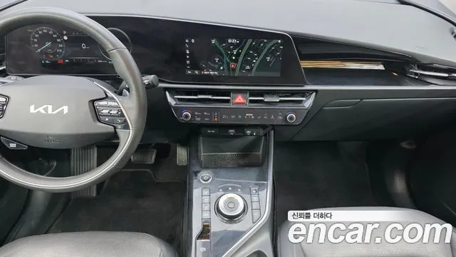 Kia Niro Niro (New) — Фото автомобиля 14