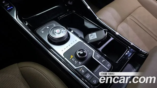 Kia Sorento Новый Sorento 4 поколение Дизель 2.2 4WD — Фото автомобиля 9