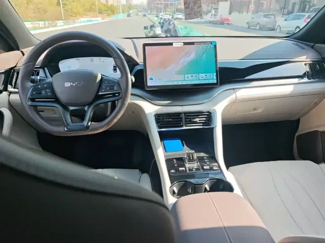 BYD Song PLUS — Фото автомобиля 10