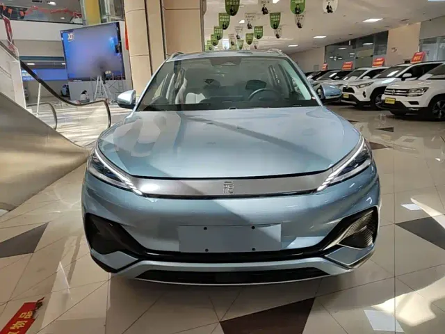BYD Yuan PLUS — Фото автомобиля 2