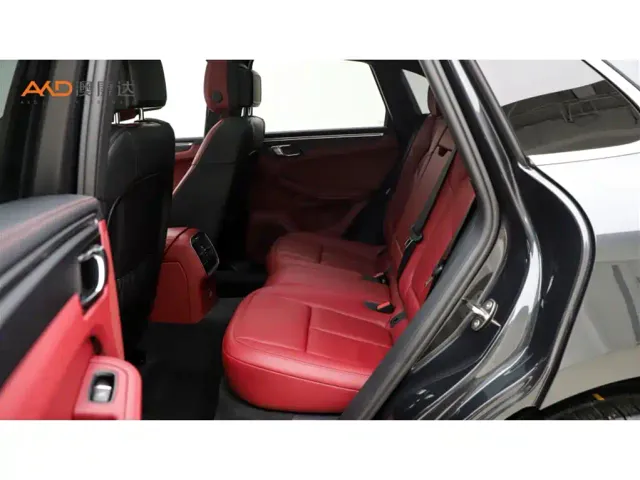 Porsche Macan — Фото автомобиля 7