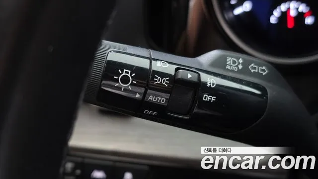 Kia Canival Carnival 4 поколение Дизель 9 мест Prestige — Фото автомобиля 13