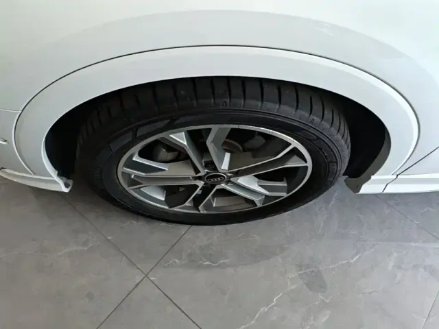 Audi Q3 — Фото автомобиля 22