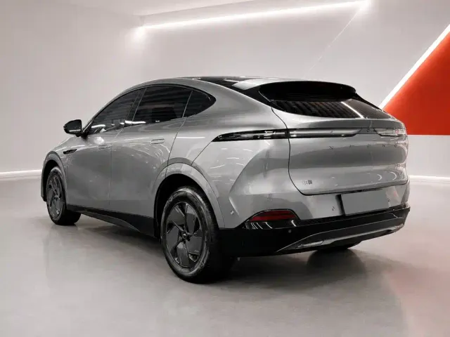 Xpeng G6 — Фото автомобиля 6