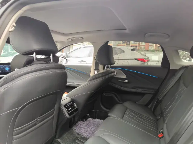 Chery Arrizo 8 — Фото автомобиля 6