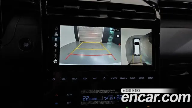 Hyundai Tucson Tucson (NX4) Бензин 1.6 турбо 2WD — Фото автомобиля 15