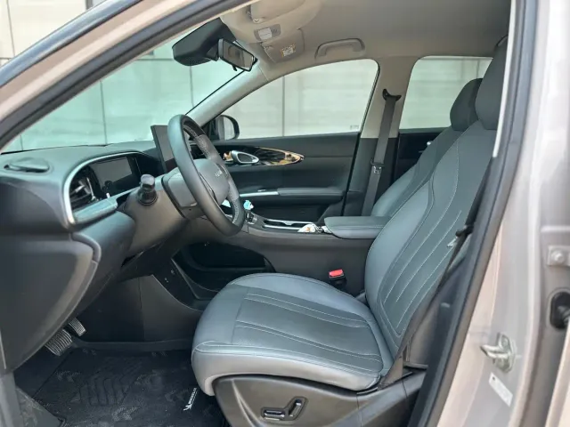 Geely Starry Wish — Фото автомобиля 4