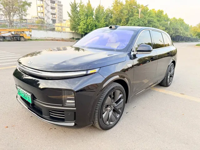 Фотография автомобиля — Li Auto L7