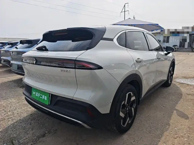 Baojun Yunhai — Фото автомобиля 6