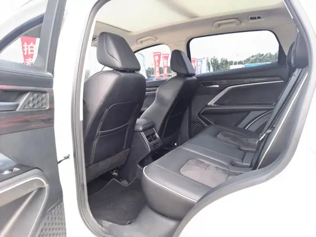 Haval H6 — Фото автомобиля 6