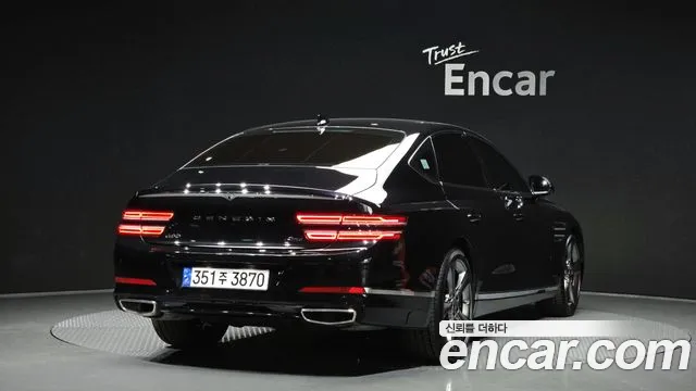 Genesis G80 Бензин 3.5 турбо AWD — Фото автомобиля 2