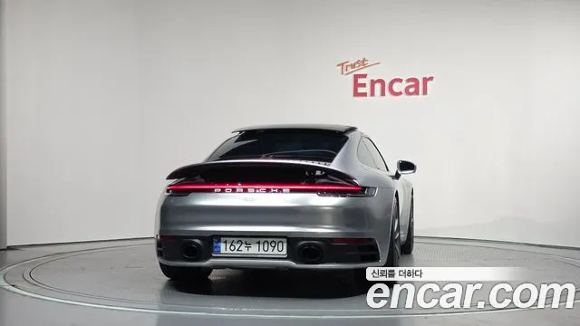 Porsche 911 — Фото автомобиля 4