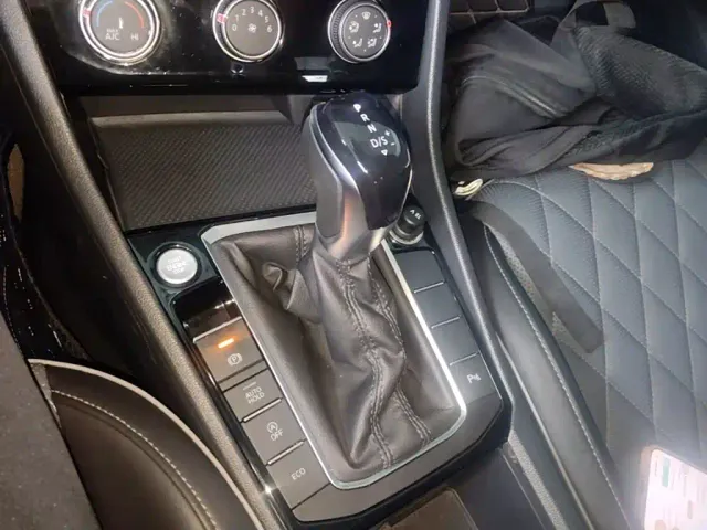 Volkswagen Sagitar — Фото автомобиля 13