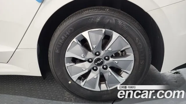 Kia K5 Prestige — Фото автомобиля 5