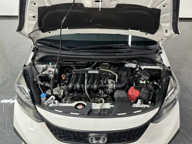 Honda Fit — Фото автомобиля 18