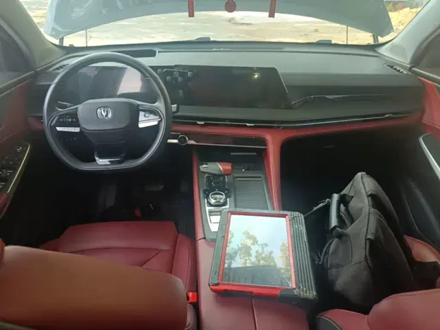 Changan CS75 Plus — Фото автомобиля 9