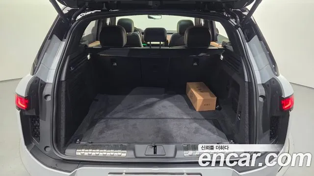 Land Rover Range Rover Sport Generation 3 — Фото автомобиля 10