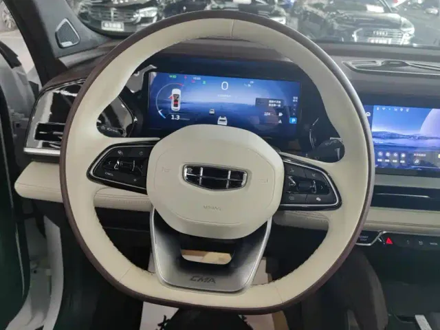 Geely Xingyue L — Фото автомобиля 15