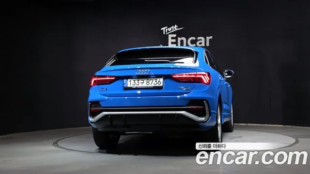 Audi Q3 35 TDI quattro Premium Sportback — Фото автомобиля 4