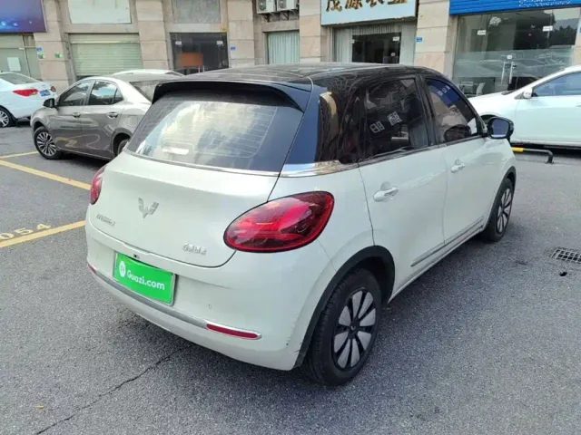 Wuling Bingo — Фото автомобиля 6