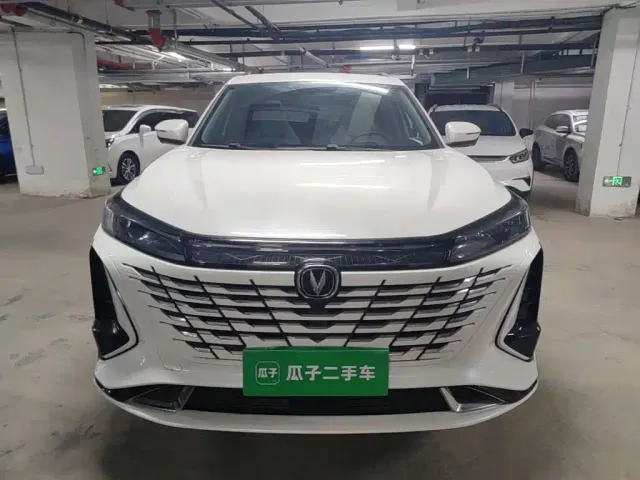 Changan CS75 Plus — Фото автомобиля 2