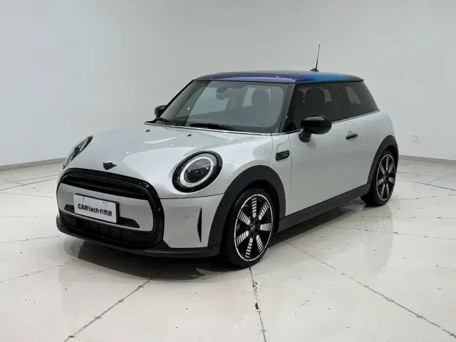 MINI Hatch — Фото автомобиля 23