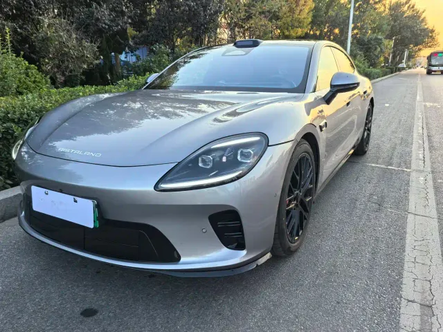 Qi Jing Opening Realm Sedan — Фото автомобиля 3