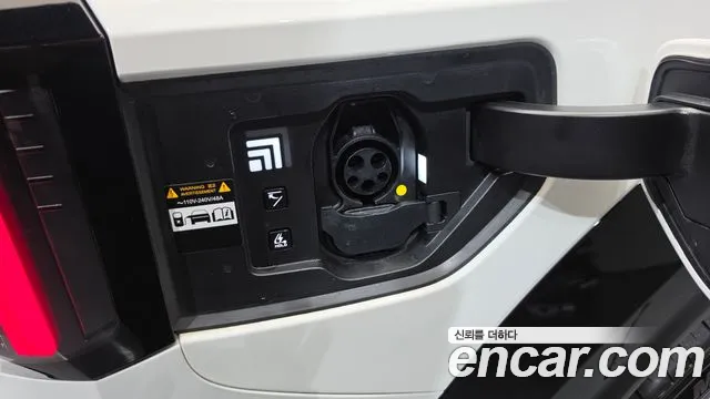 Kia EV9 — Фото автомобиля 12