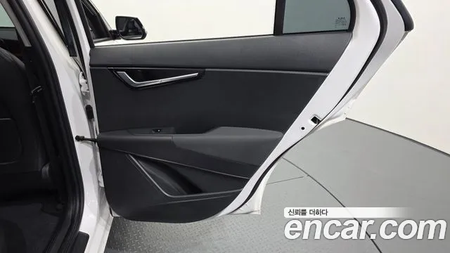 Kia Niro All Niro EV Air — Фото автомобиля 25