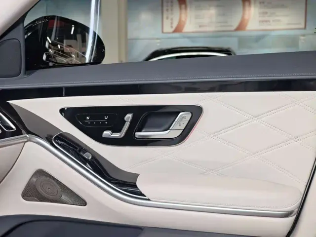 Mercedes-Benz Maybach S-Class — Фото автомобиля 19