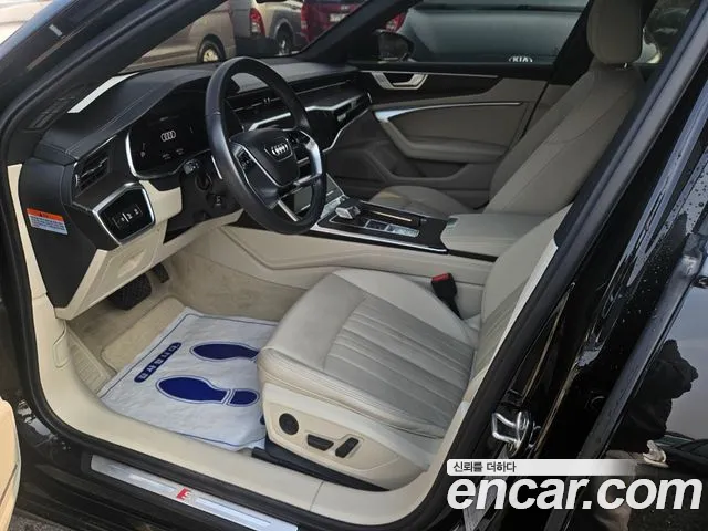 Audi A6 C8 — Фото автомобиля 10