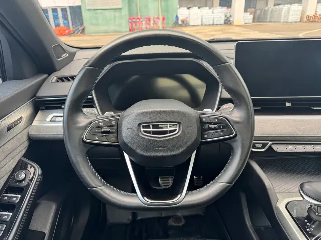 Geely Xingrui — Фото автомобиля 14