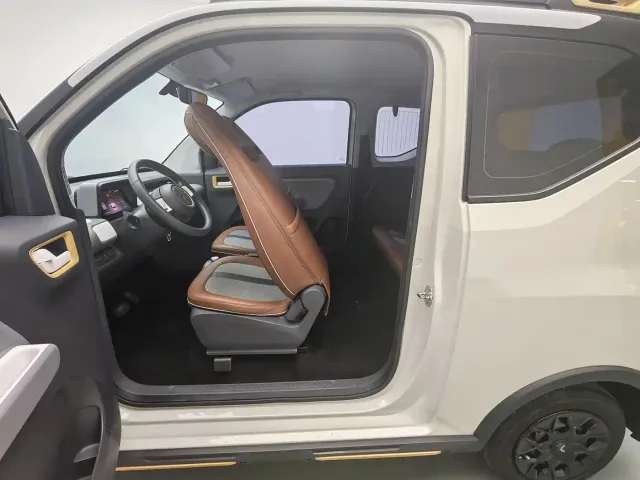 Wuling Hongguang Mini EV — Фото автомобиля 9