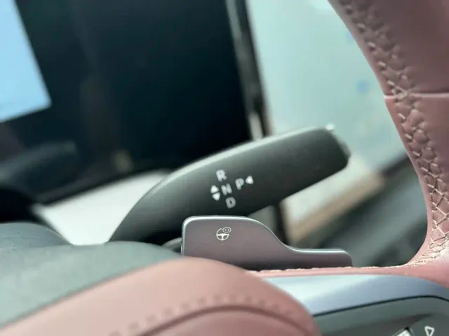 BYD Seal 07 DM-i — Фото автомобиля 20