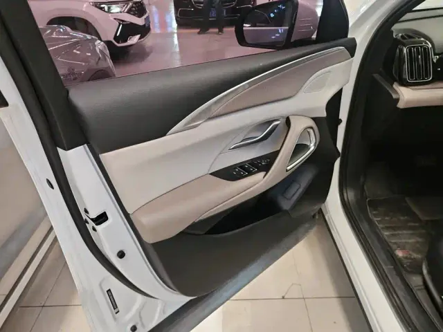 BYD Song Pro — Фото автомобиля 7