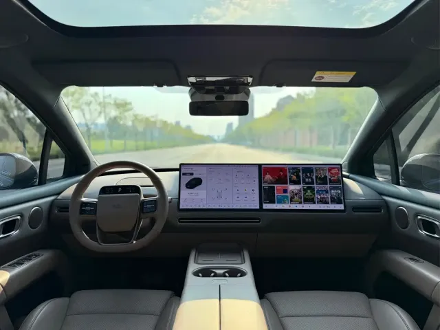 Li Auto i6 — Фото автомобиля 8
