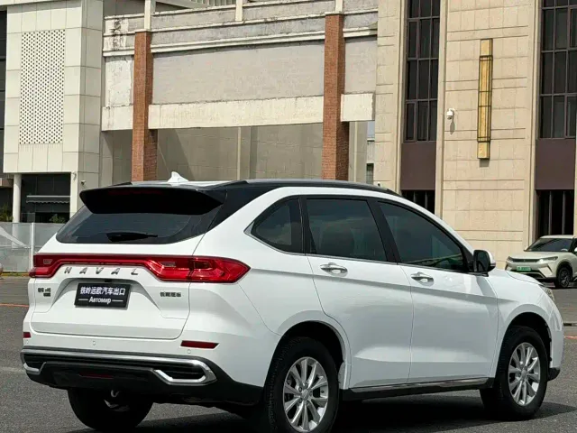 Haval M6 — Фото автомобиля 6