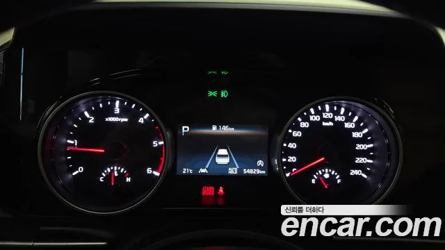 Kia Carnival 4th Gen — Фото автомобиля 8