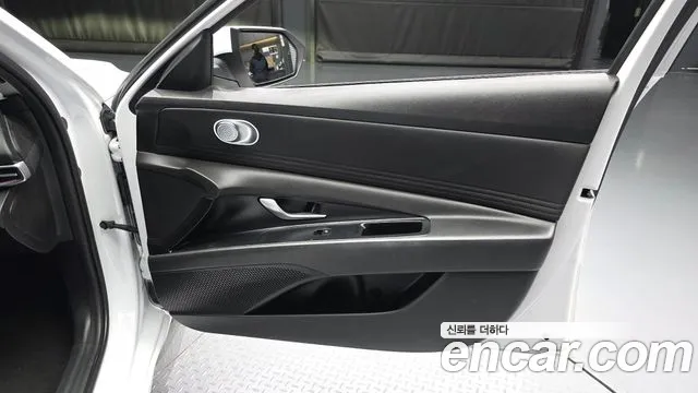 Hyundai Avante CN7 — Фото автомобиля 13