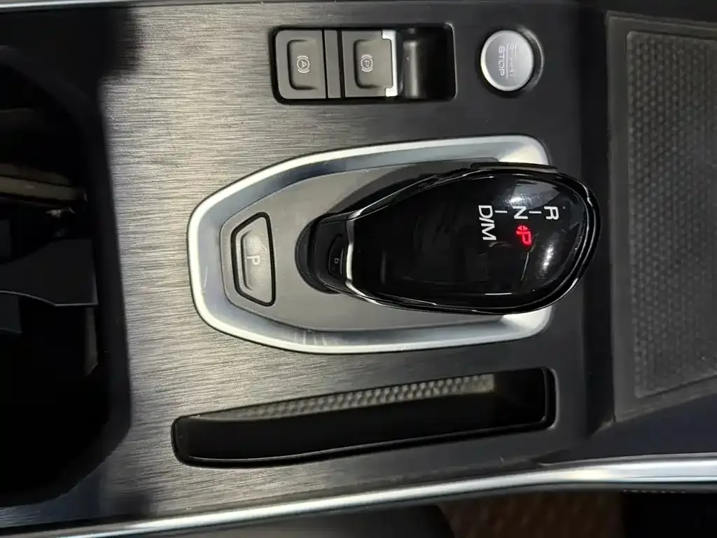 Haval Haval H6 2021 Model National Trend Edition 1.5T Auto Champion — Фото автомобиля 9