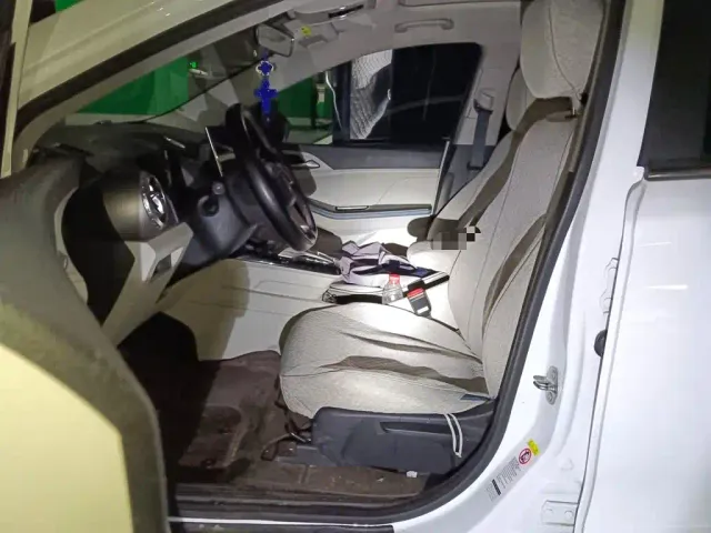 BYD Yuan Pro — Фото автомобиля 16