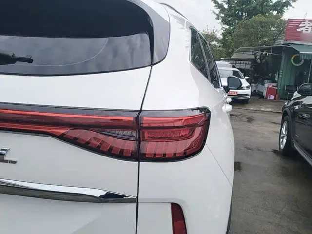 Haval H6 — Фото автомобиля 7