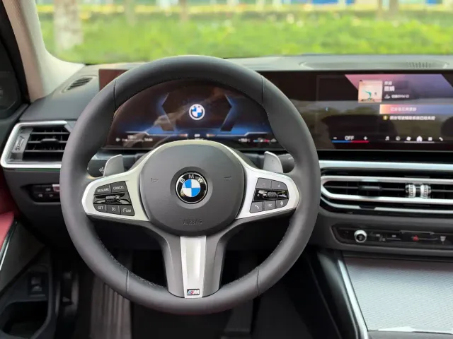 BMW 3 Series — Фото автомобиля 3